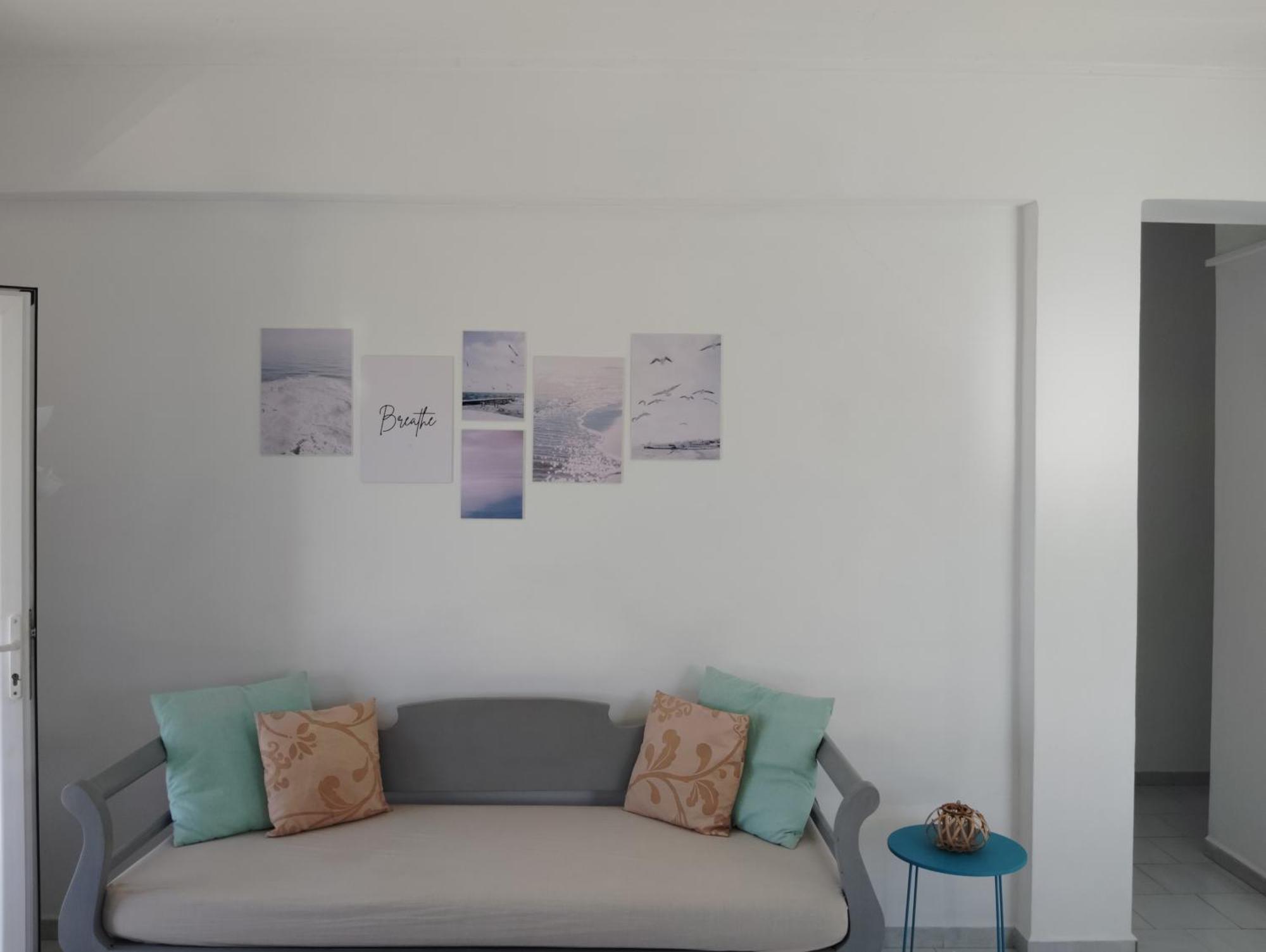 Villa Dina Apartments 阿尔米里达 外观 照片